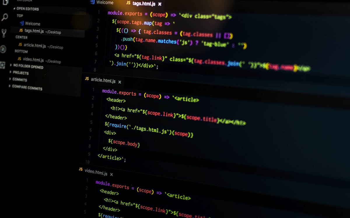 Cover image for the article: TypeScript: Como Parei de Correr Atrás de Bugs em Produção